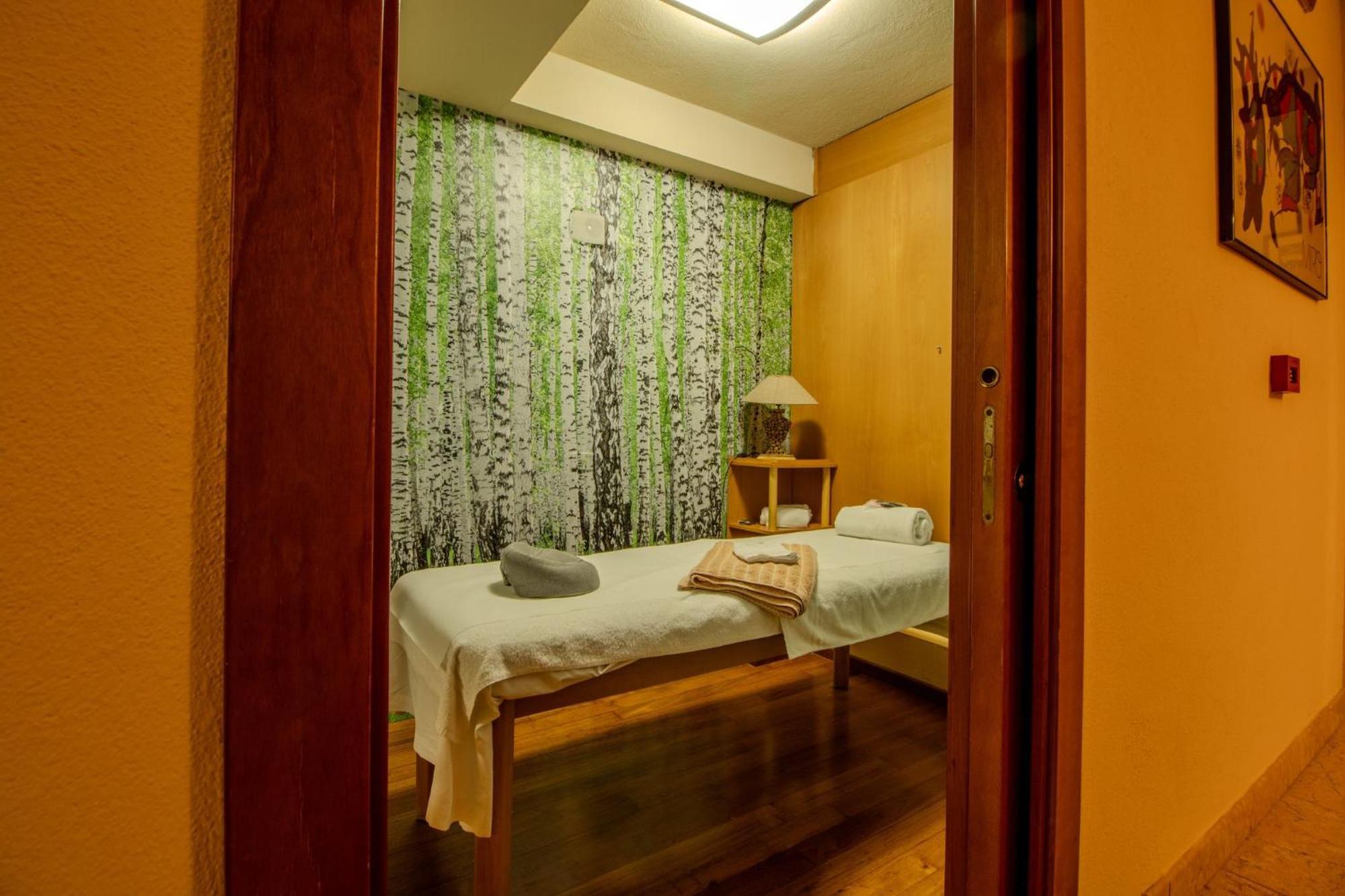 Paradise Hotel & Wellness Сен Венсан Екстериор снимка