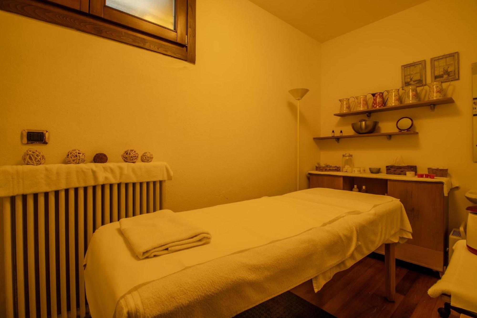 Paradise Hotel & Wellness Сен Венсан Екстериор снимка