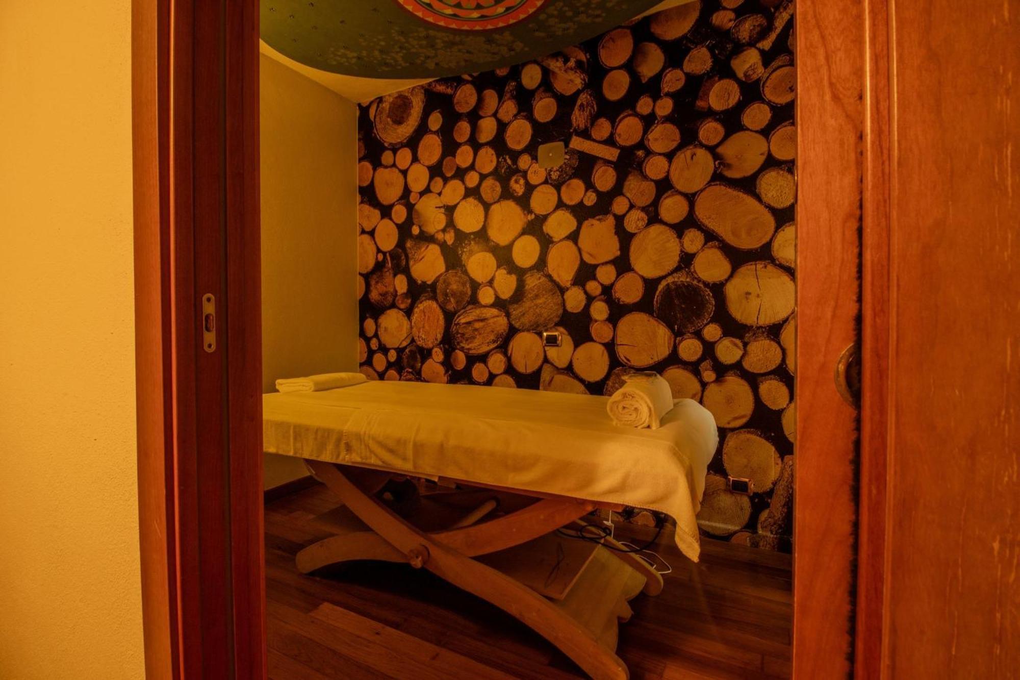 Paradise Hotel & Wellness Сен Венсан Екстериор снимка